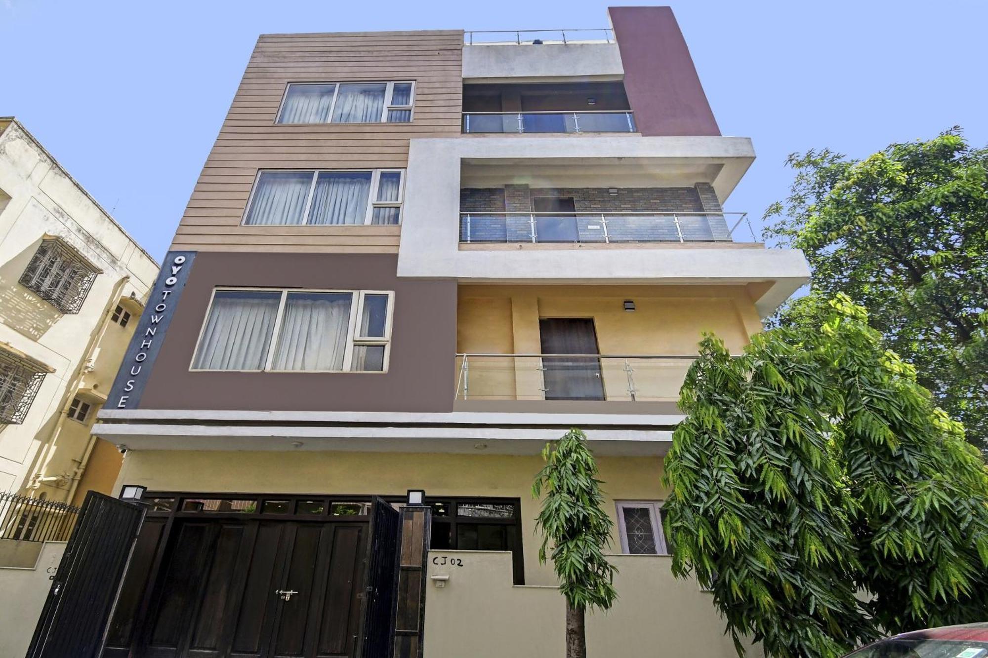 Super Townhouse All In One コルカタ エクステリア 写真